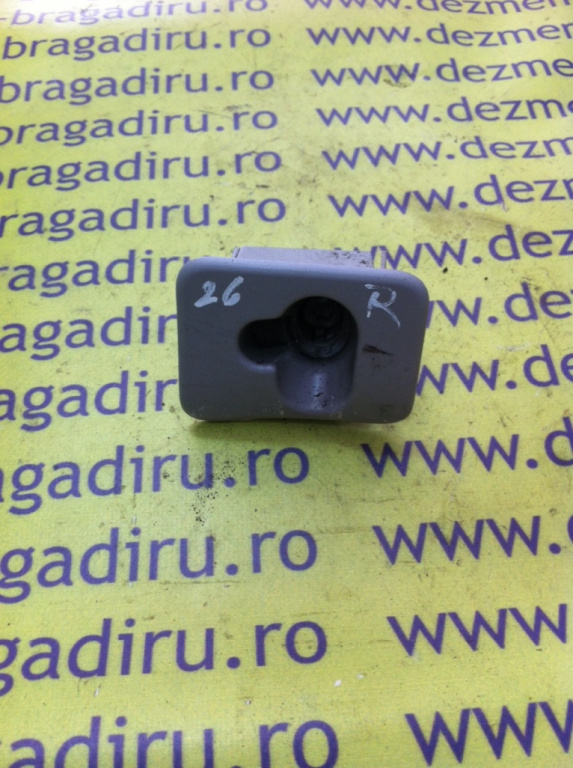 Suport plasa portbagaj dreapta Opel Vectra C [facelift] [2005 - 2009] wagon 5-usi 1.9 CDTi MT (150 hp)