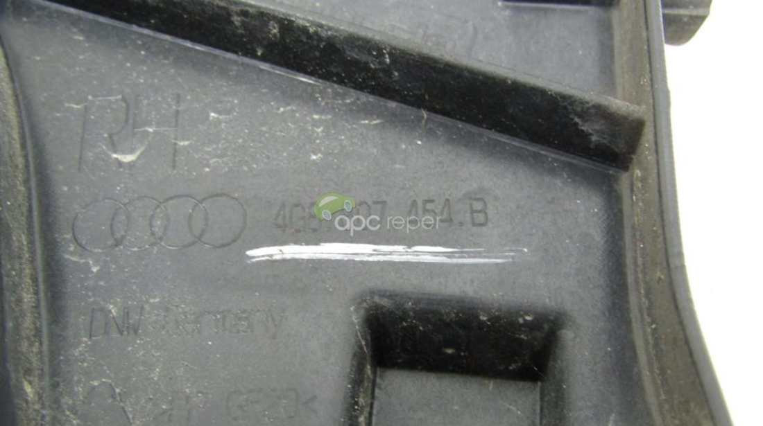 Suport plastic bara spate dreapta Audi A7 4G - Cod: 4G8807454B