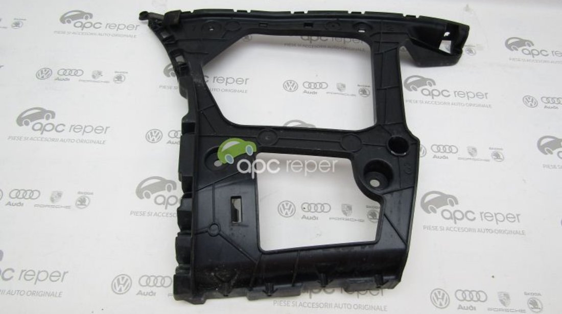 Suport plastic stanga bara spate Audi Q7 4M - Cod: 4M0807453A