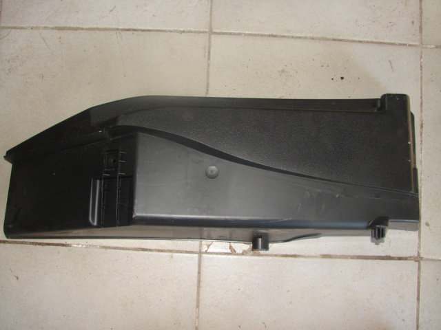 Suport polita portbagaj Ford Mondeo MK3 [facelift] [2003 - 2007] Liftback 5-usi 2.0 TDCi MT (130 hp) MK3 (B5Y) LX