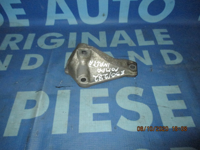Suport pompa injectie BMW E90 320d 2.0d;  7804376