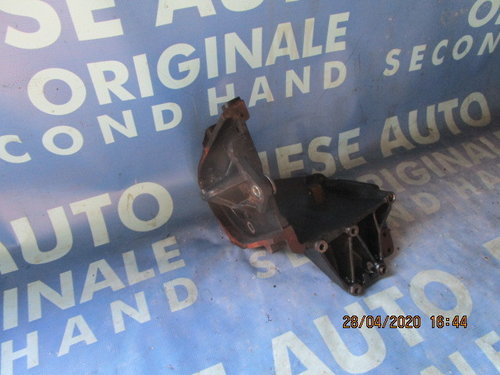 Suport pompa injectie Fiat Doblo 1.9d; 46531728