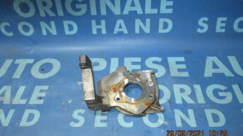 Suport pompa injectie Ford Focus 1.6tdci;  9654959880