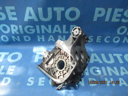 Suport pompa injectie Opel Zafira B 1.9cdti;  55187918