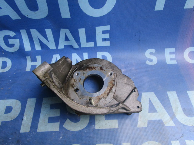 Suport pompa injectie Peugeot 307 :9609217