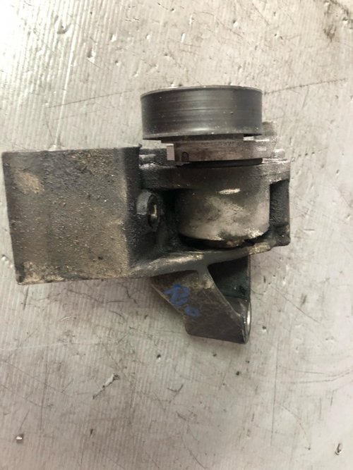 Suport pompa servo 1.5 crdi d4fa kia rio 2 cerato hyundai accent 3 getz