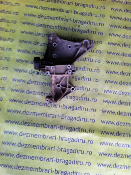 Suport pompa servodirectie Renault Scenic [facelift] [1999 - 2003] RX4 minivan 5-usi 2.0 16v MT 4WD ...
