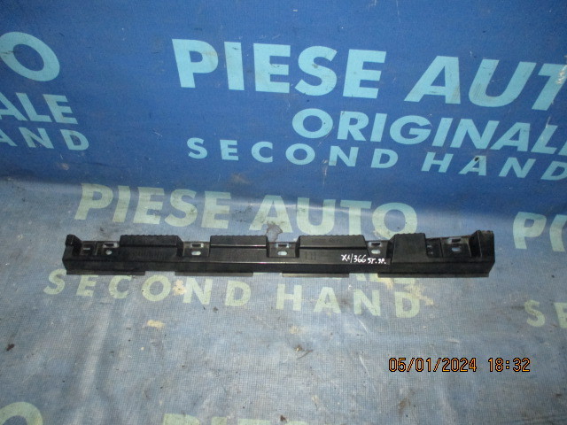 Suport prag BMW E84 X1 2012; 2991497