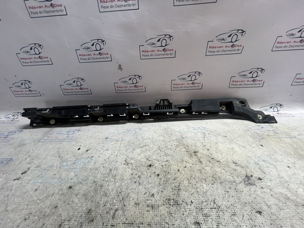suport prag dreapta BMW F10 2012, 7204022