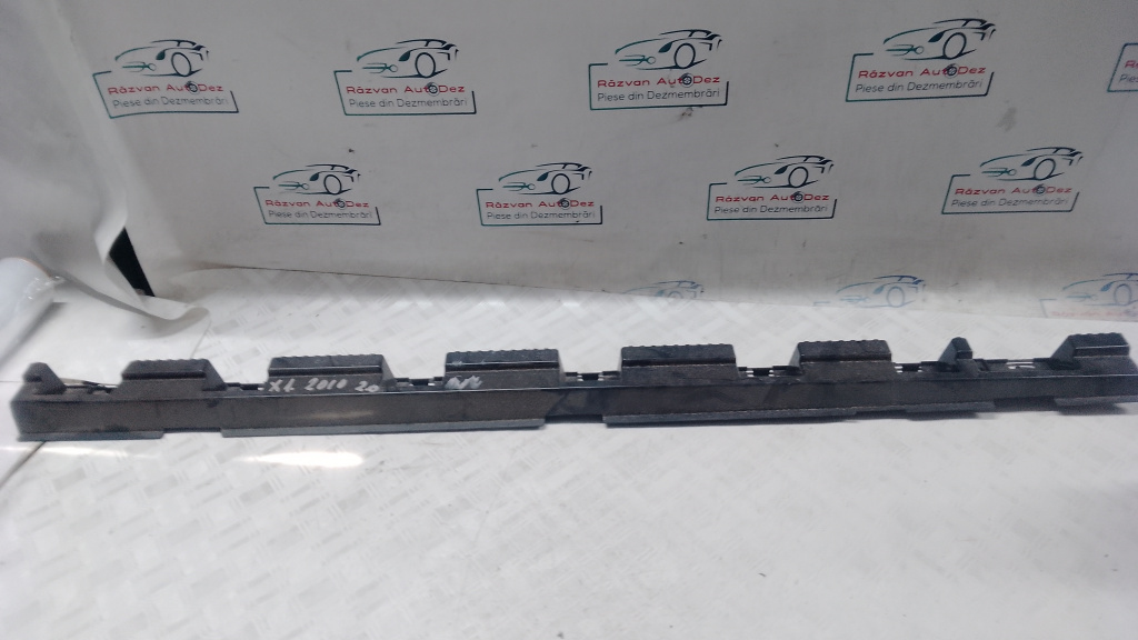 suport prag dreapta BMW X1 - Motorina 2010, 2991494