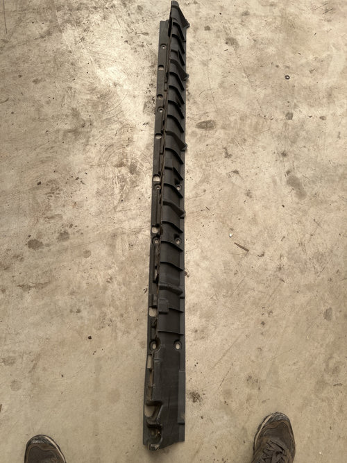 Suport prag dreapta BMW X5 E70 - Benzina 2009, -