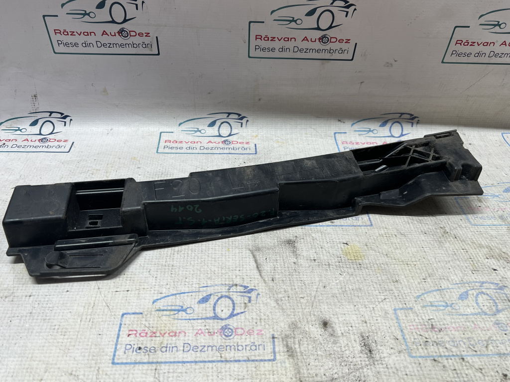 suport prag stanga BMW Seria 1 F20 2014, 51777264359