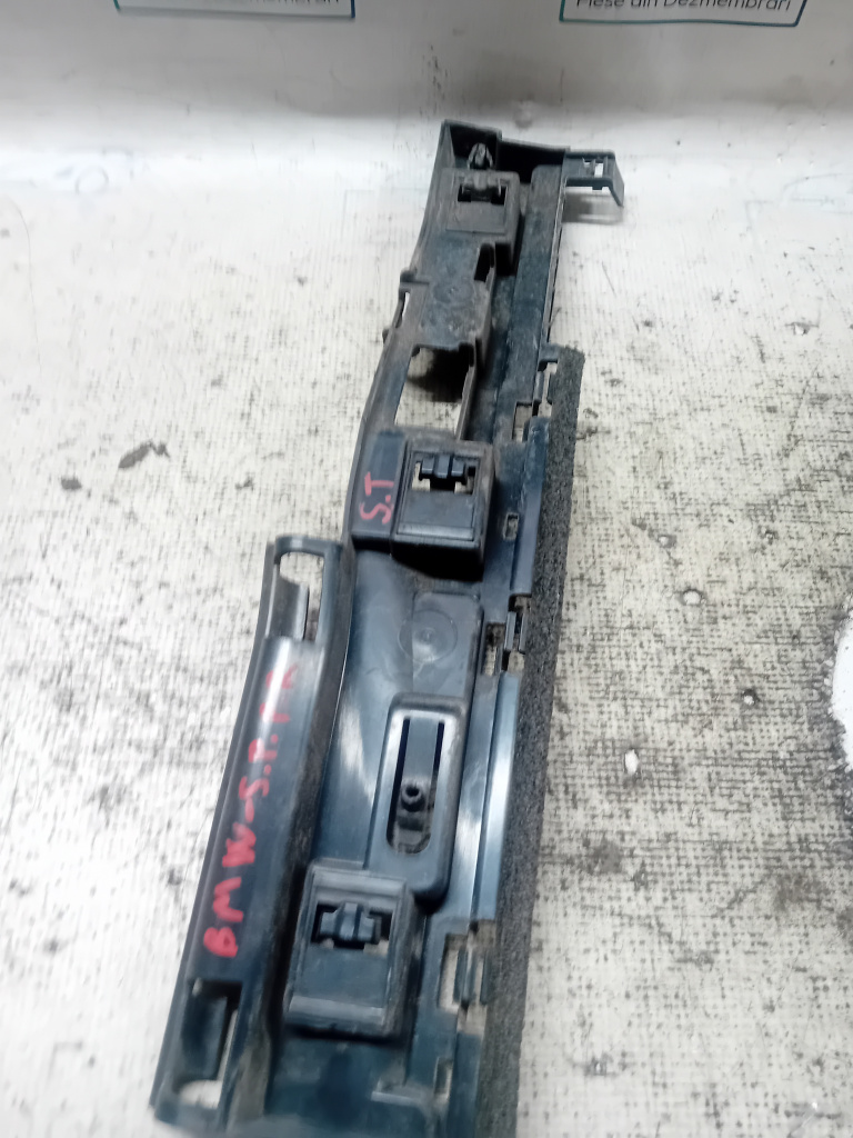 suport prag stanga BMW X1 F48 2011, 7332333