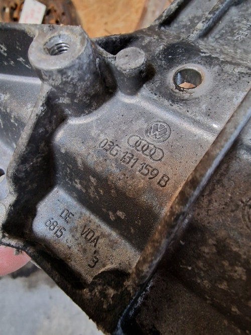 Suport Racitor Gaze Audi A4 B7 2.0TDI 170CP 03G131159B
