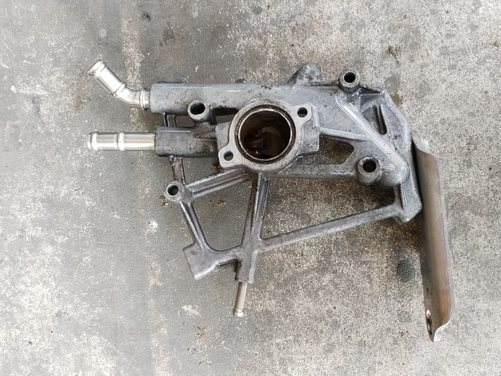 Suport racitor Volkswagen Crafter / Man TGE 2.0TDI DAVA 04L131425E