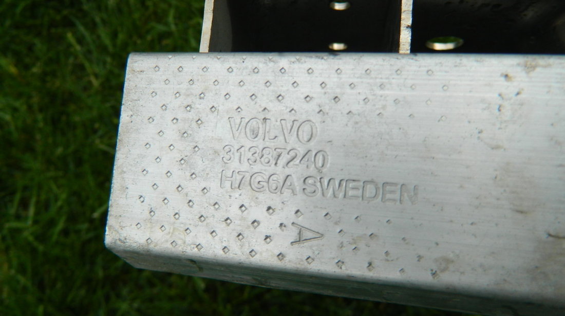 Suport radiator Volvo VC90 2015-2023 cod 32246763