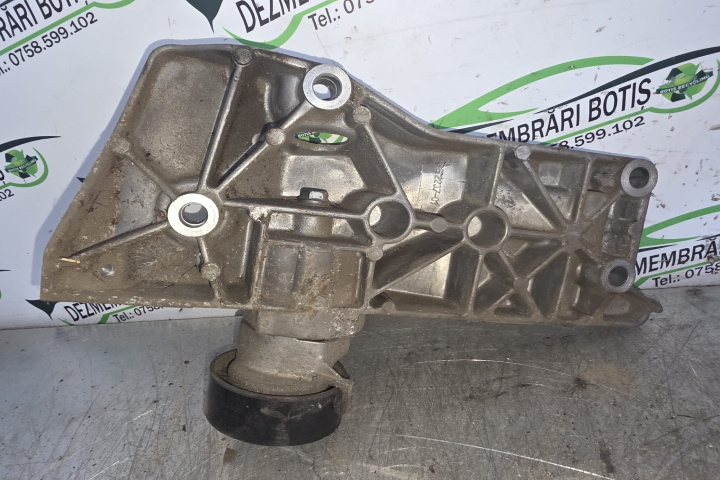 Suport rola accesorii 036145169G Volkswagen VW Polo 4 9N [facelift] [2005 - 2009] Hatchback 5-usi 1.4 FSI MT (86 hp)