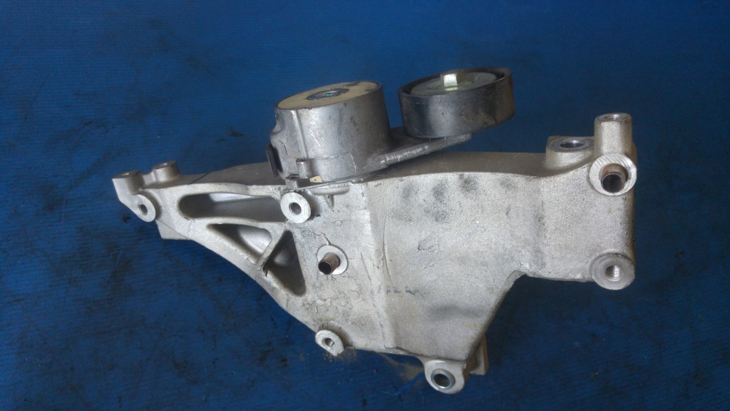 Suport rola accesorii 1.4 t-jet 198a4000 198 a4.000 fiat grande punto dupa 2005
