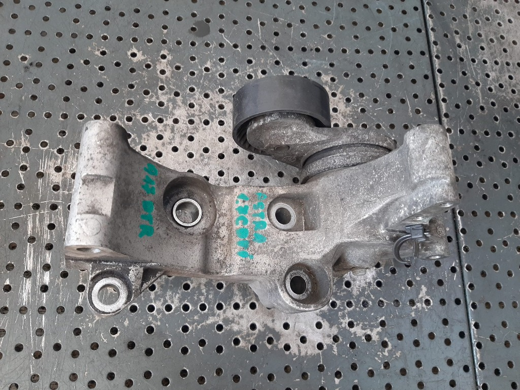 Suport rola accesorii 1.7cdti a17dtr opel astra j
