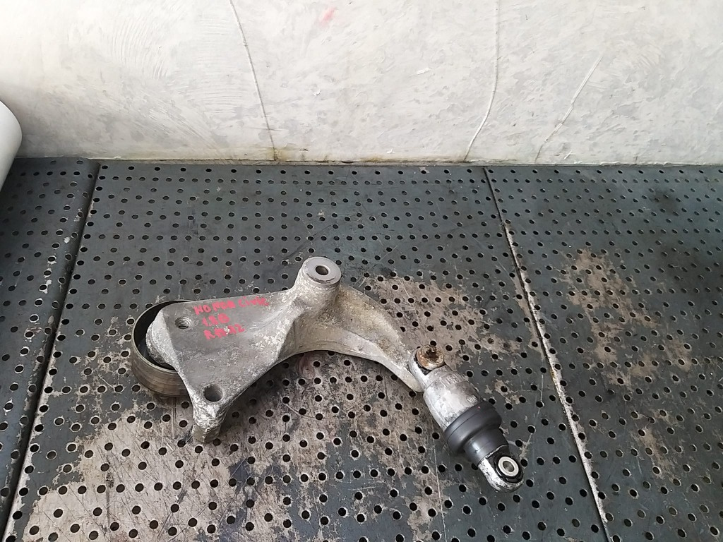 Suport rola accesorii 1.8 b honda civic 8 55144901