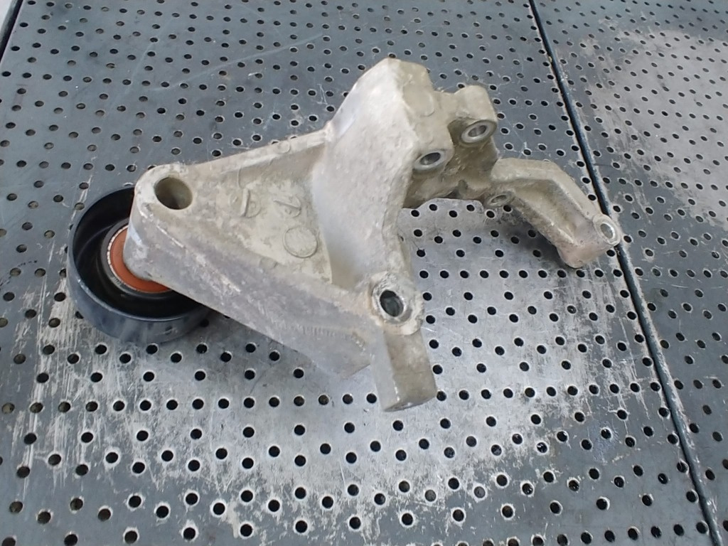 Suport rola accesorii 2.5 crdi hyundai h-1