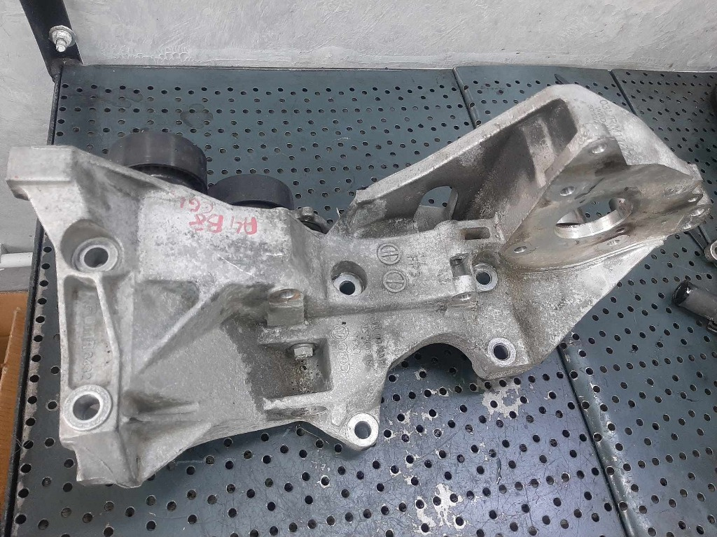 Suport rola accesorii audi a4 b8 8k audi a5 2.0 tdi 03l903143r