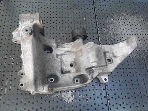 Suport rola accesorii bmw seria 1 e81 e87 seria 3 e90 2.0 d 13992010 11167802639-02
