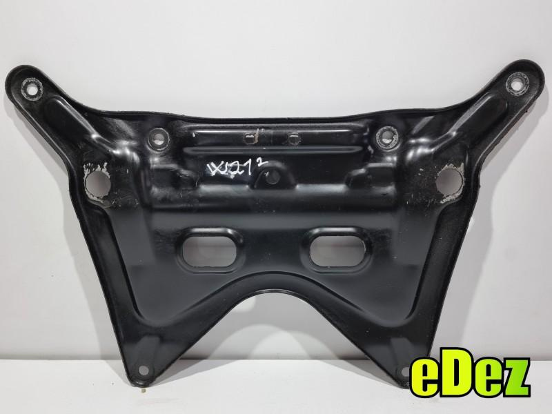Suport / scut motor Mercedes E-Class (2009->) [W212] A2126280711