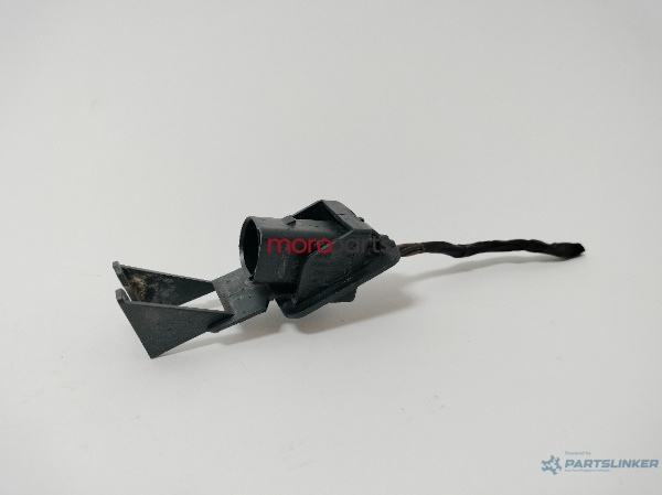 Suport senzor temperatura exterioara VOLKSWAGEN SHARAN (7M8, 7M9, 7M6) [ 1995 - 2010 ] TDI (AUY, BVK) 85KW|115HP VAG OEM 7M3973802