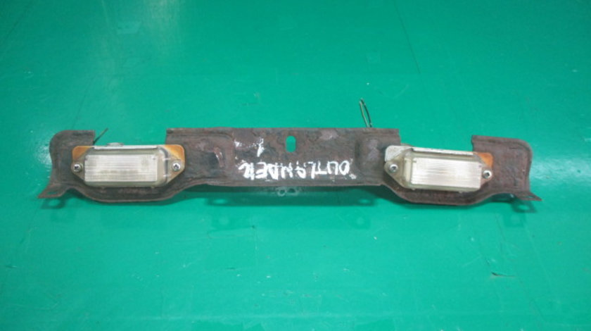 SUPORT / SET LAMPA NUMAR MITSUBISHI OUTLANDER I 4X4 FAB. 2001 - 2006 ⭐⭐⭐⭐⭐