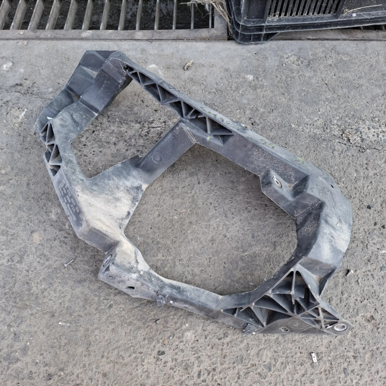 Suport Smart Forfour (454) 2004-2006 Far Stanga A4546200901, Mn900215