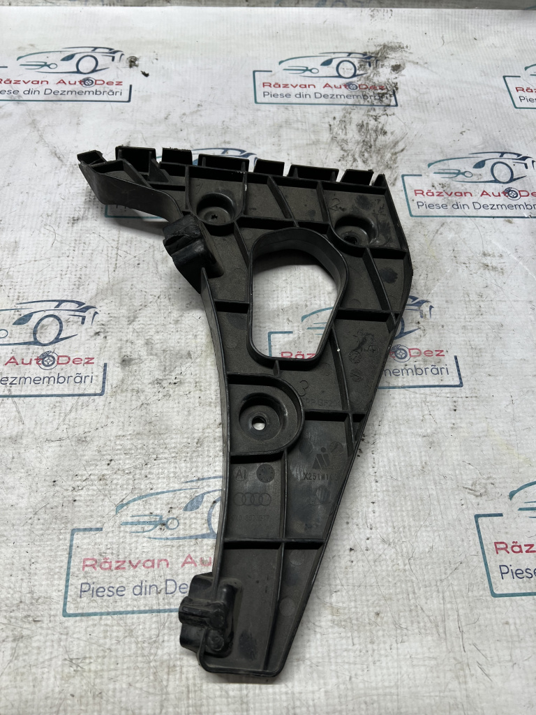 Suport stânga bara spate Audi A1 2010, 8X0807377