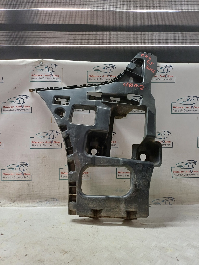 Suport stânga bara spate BMW Seria 2 F46 - Motorina 2016, 51127318753