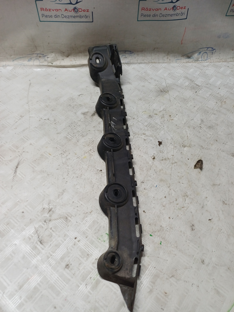 Suport stânga bara spate Skoda Fabia 3 Break 1.4 Motorina 2016, -
