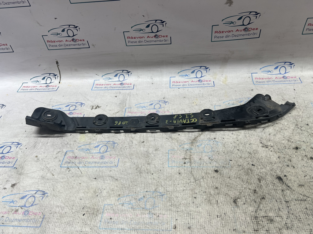 Suport stânga bara spate Skoda Octavia 3 Break 2015, 5E9807394
