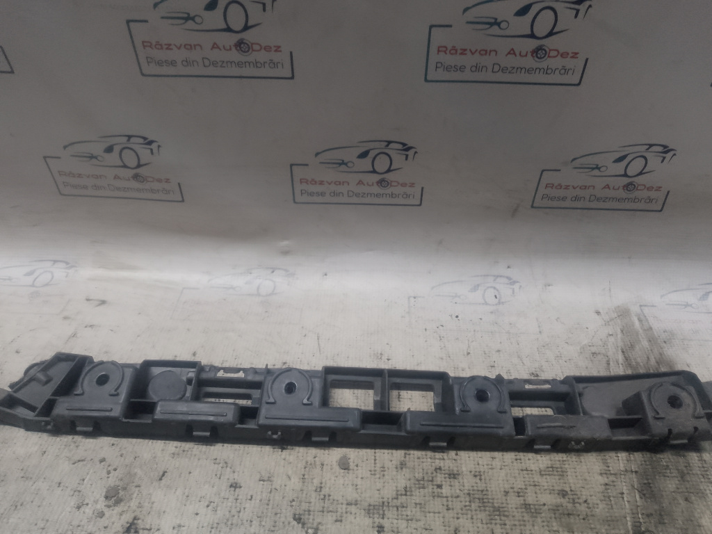 Suport stânga bara spate Skoda Superb 3 1.6 Motorina 2016, 3V5807393