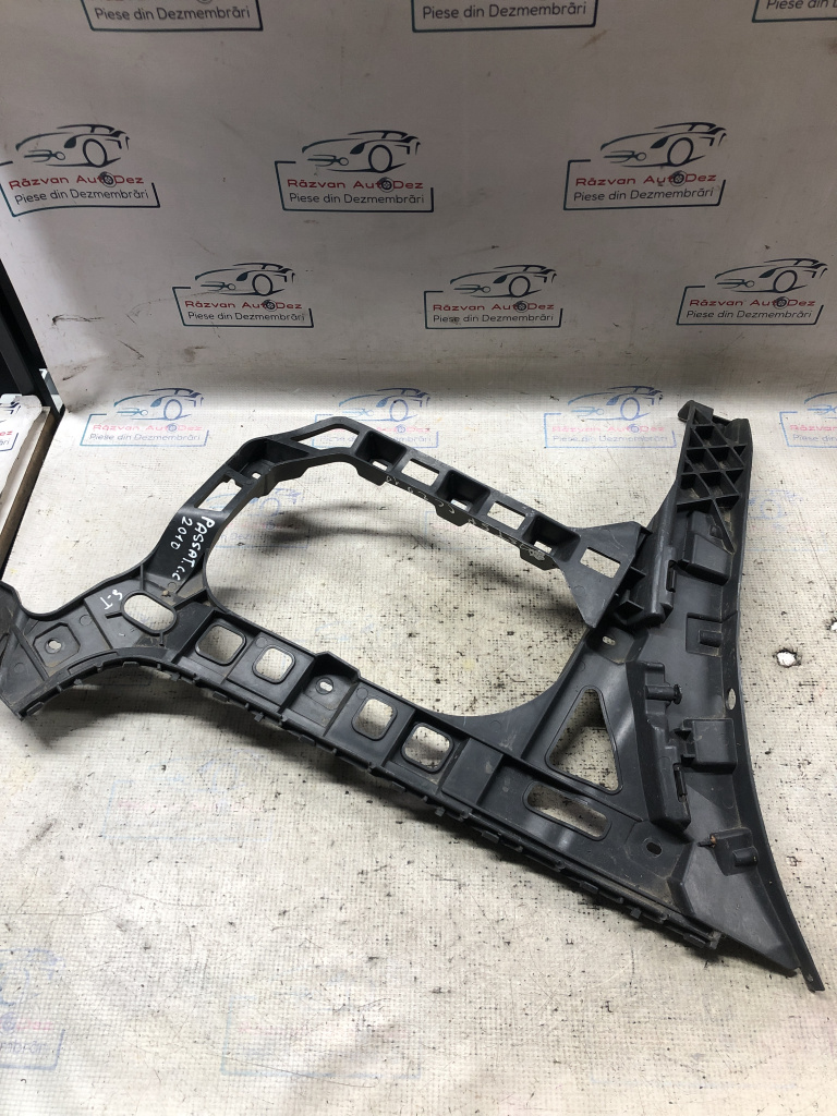 Suport stânga bara spate Volkswagen Passat CC 2012