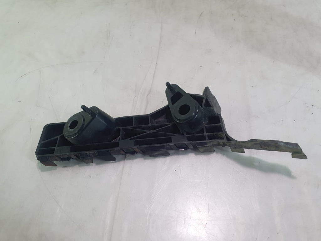 Suport stanga bara spate bhn1500u1 Mazda 3 BM [2013 - 2016] 2.0 benzina