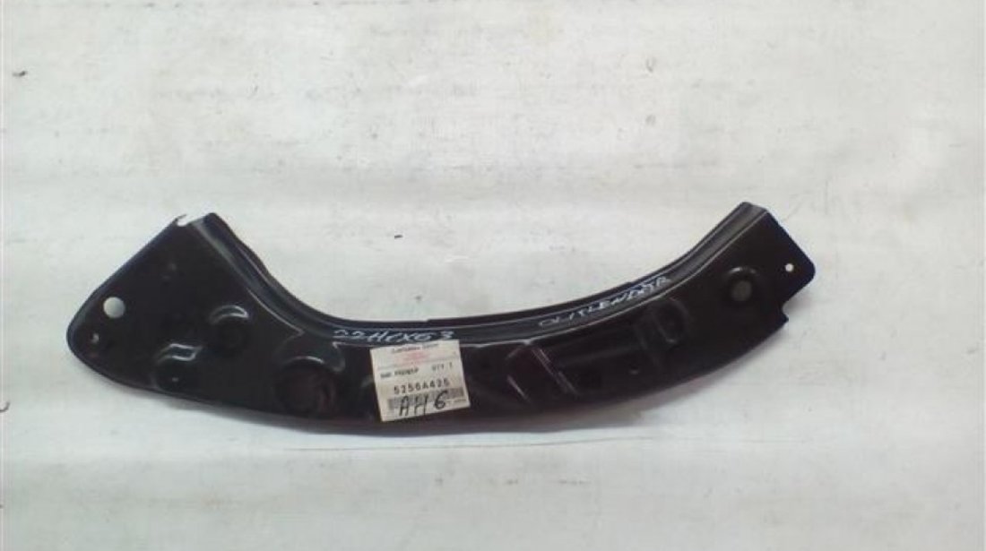 Suport stanga far Mitsubishi Outlander An 2006-2009 cod 5256A425