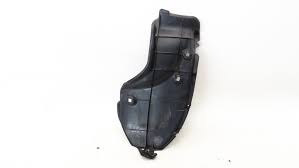 Suport sub bara spate plastic dreapta Toyota Rav 4 05/10