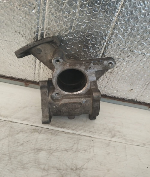 Suport supapa EGR motor 1.9 TDI cod BLS, BSU 03G129637A Seat Ibiza 3 [facelift] 6L [2006 - 2008]