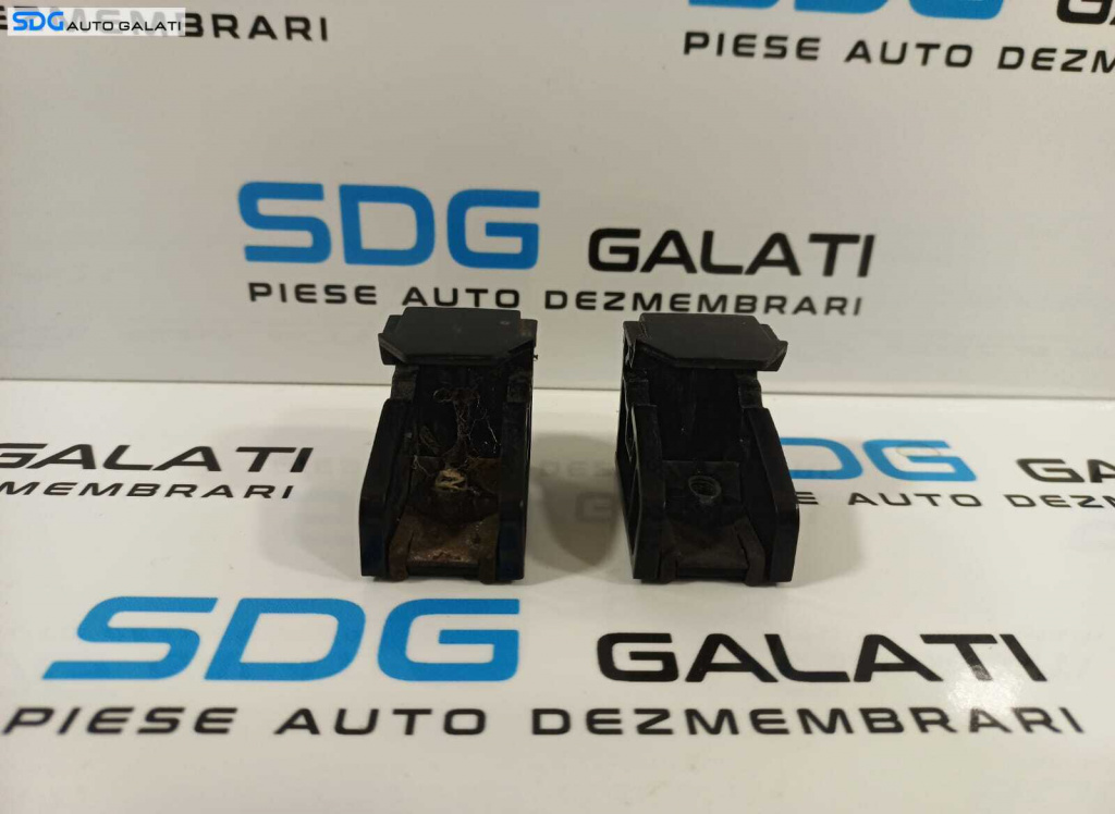 Suport Suporti Ghidaj Ghidaje Prindere Far Stanga Dreapta Volkswagen Polo 6R 2009 - 2017 [L1887]