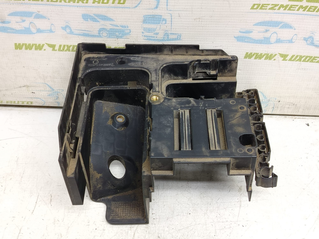 Suport tablou sigurnate 1k0907361b Audi Q3 8U [2011 - 2014]