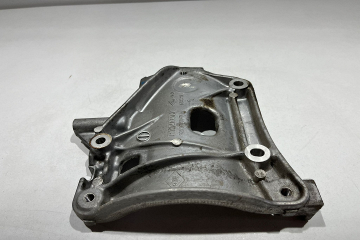 Suport / tampon AC 926140604R Nissan Navara D23 [facelift] [2019 - 2024]