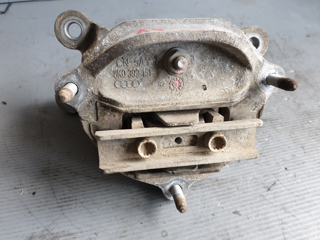 Suport tampon cutie viteze audi a7 4g 3.0 tdi cla 8k0399151