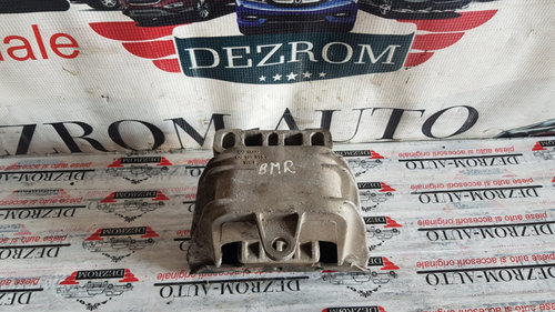 Suport / Tampon cutie viteze stanga Seat Leon I 2.3i 170 cai motor AQN cod piesa : 1J0199555AQ