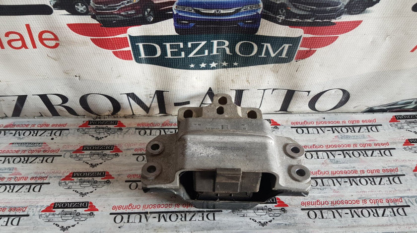 Suport / Tampon cutie viteze stanga VW Passat B6 2.0 TFSi 200 cai motor CCTA cod piesa : 3C0199555AA