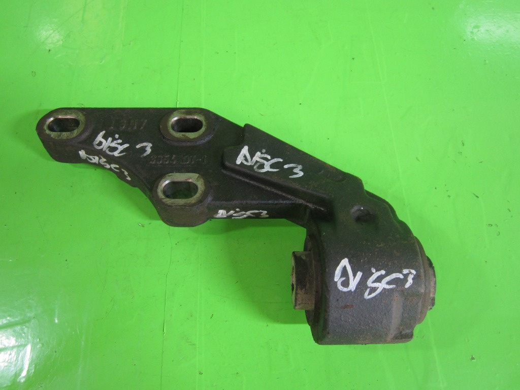 SUPORT / TAMPON GRUP / DIFERENTIAL FATA LAND ROVER DISCOVERY 3 2.7 TD 4x4 FAB. 2004 - 2009 ⭐⭐⭐⭐⭐