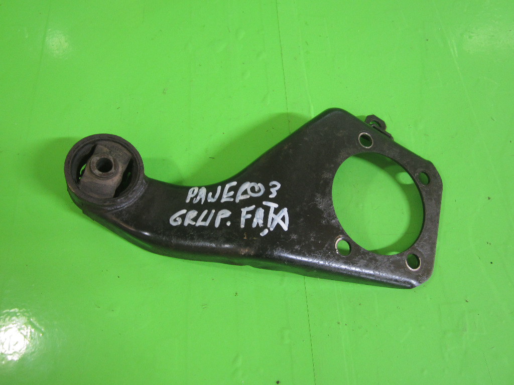 SUPORT / TAMPON GRUP / DIFERENTIAL FATA MITSUBISHI PAJERO III 3.2 DI-D 4X4 FAB. 1999 – 2007 ⭐⭐⭐⭐⭐