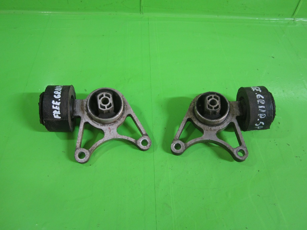 SUPORT / TAMPON GRUP SPATE LAND ROVER FREELANDER 1.8 I 16V 88KW 120CP FAB. 1996 - 2006 ⭐⭐⭐⭐⭐